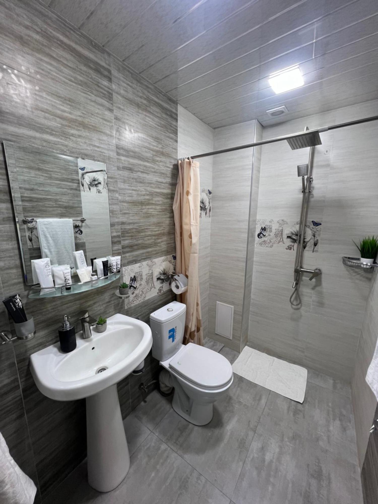 Cosy Apartment With Good Location Self Check In Erywań Zewnętrze zdjęcie