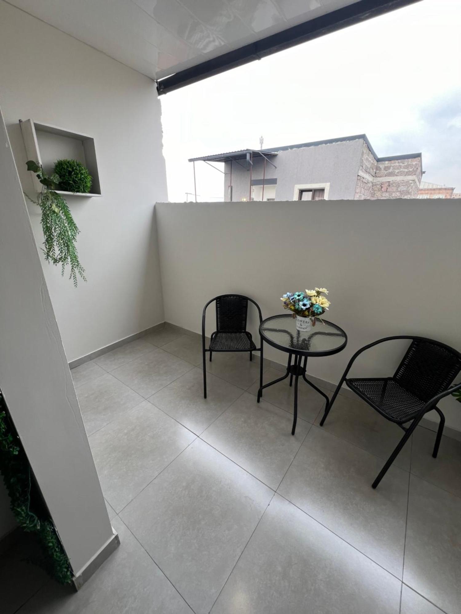 Cosy Apartment With Good Location Self Check In Erywań Zewnętrze zdjęcie